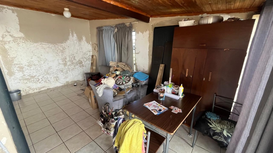 2 Bedroom Property for Sale in Paradise Beach Eastern Cape